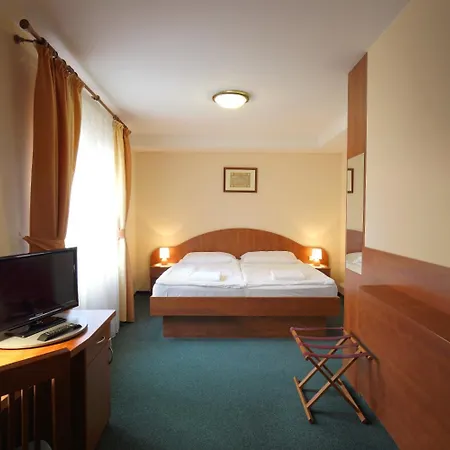 Hotel Palace Pilzno