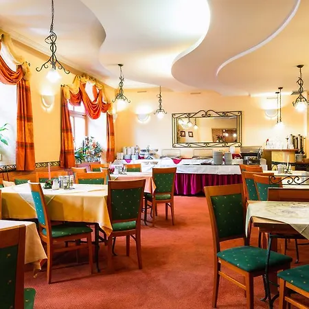 Hotel Palace