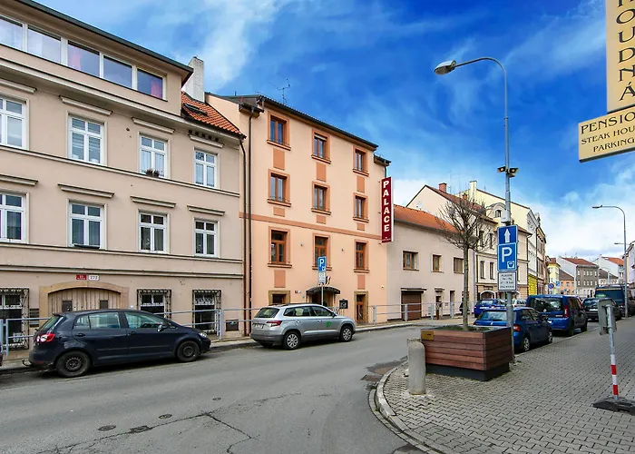 Palace Hotel